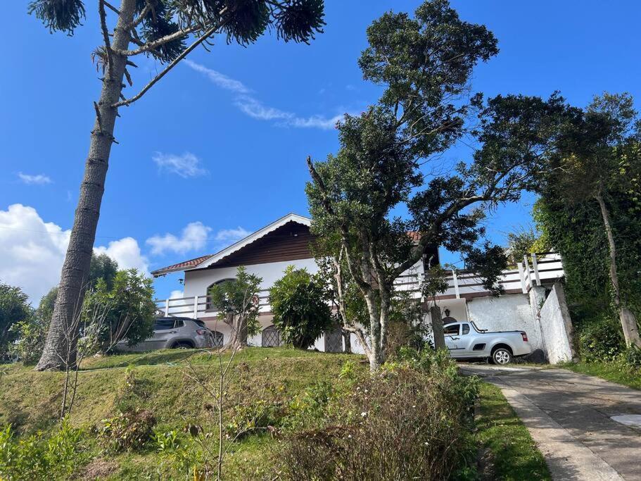 Casa Da Vovo Em Campos Do Jordao Villa Luaran gambar